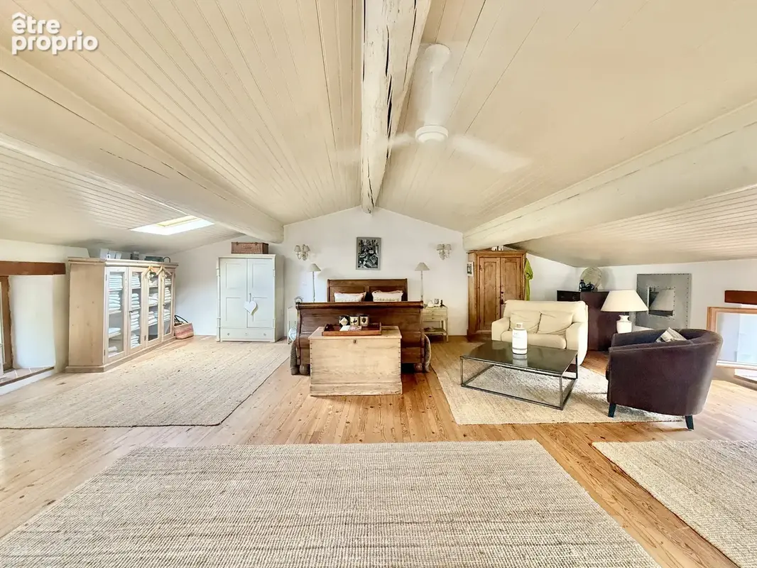 Maison en pierre rénovée avec vues des montagnes - photo 5