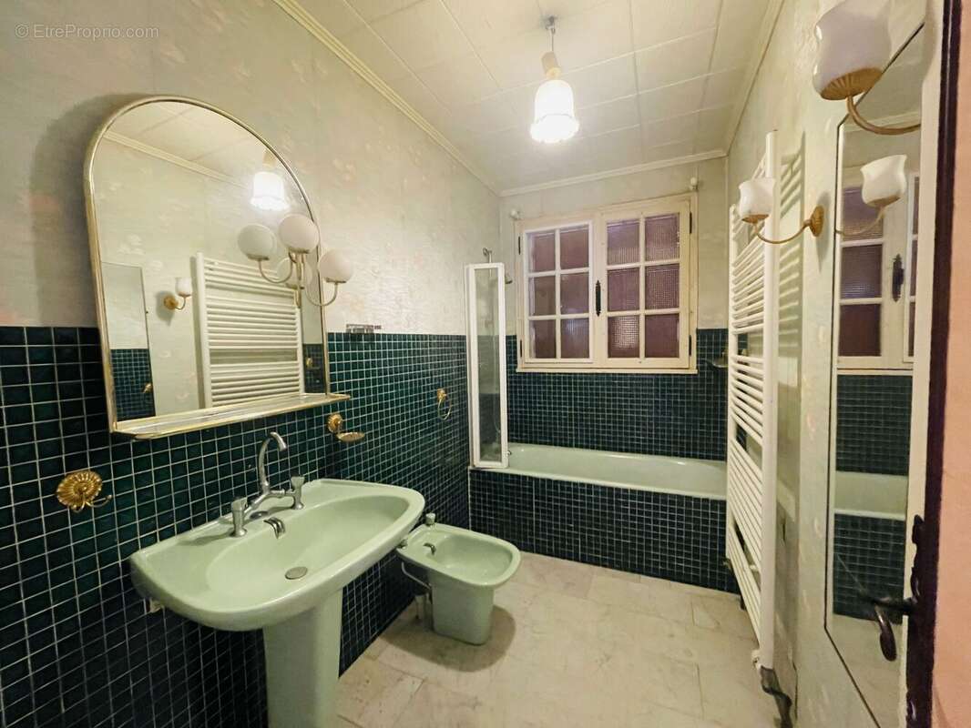 Maison à FERRIERES-EN-GATINAIS