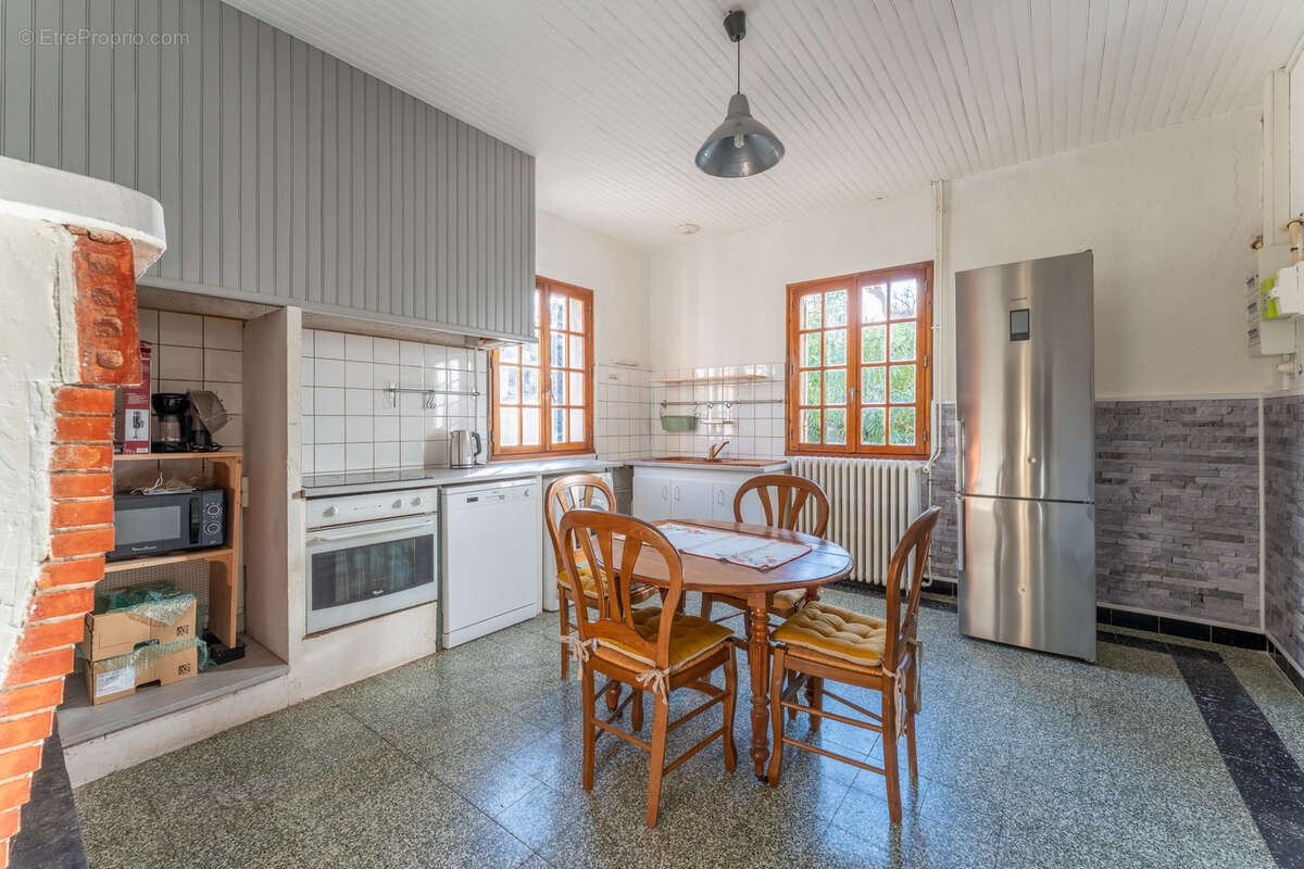 Maison à CADILLAC-EN-FRONSADAIS