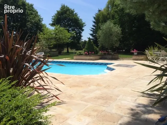 Propriété avec piscine à 2 pas de la Loire sur un parc arboré de 8900 m² à Germigny Des Prés - photo 4