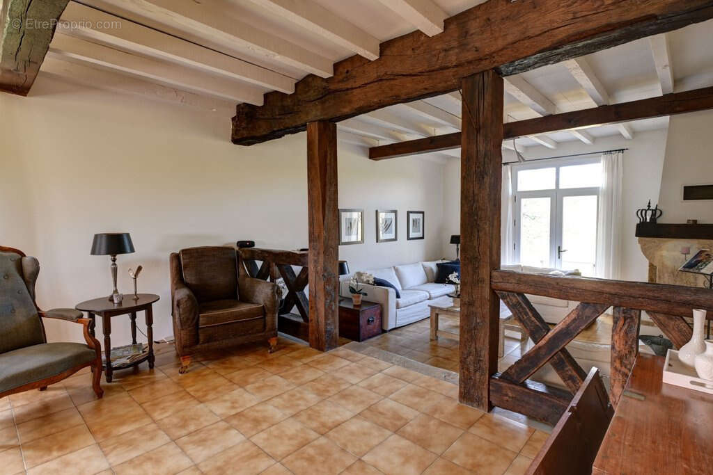 Maison à PINEL-HAUTERIVE