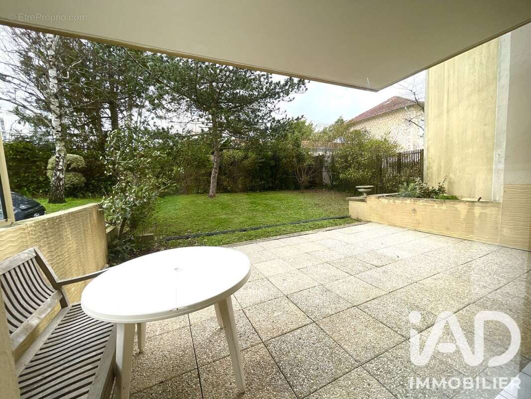 Appartement 42 m² à Royan  - photo 2
