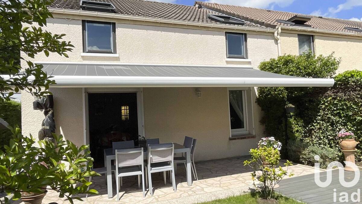 Photo 1 - Maison à FLEURY-MEROGIS