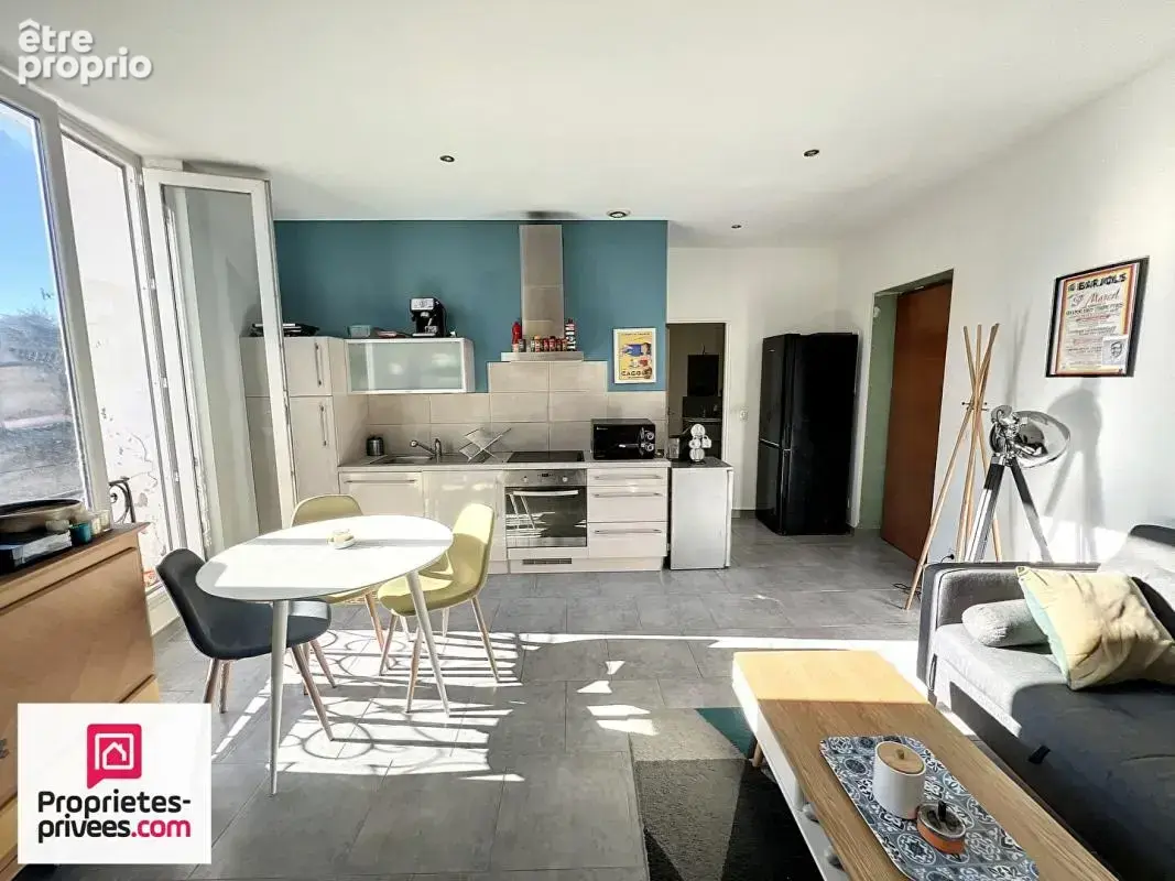 RIANS Appartement T2 loué refait à neuf Plein sud - photo 4