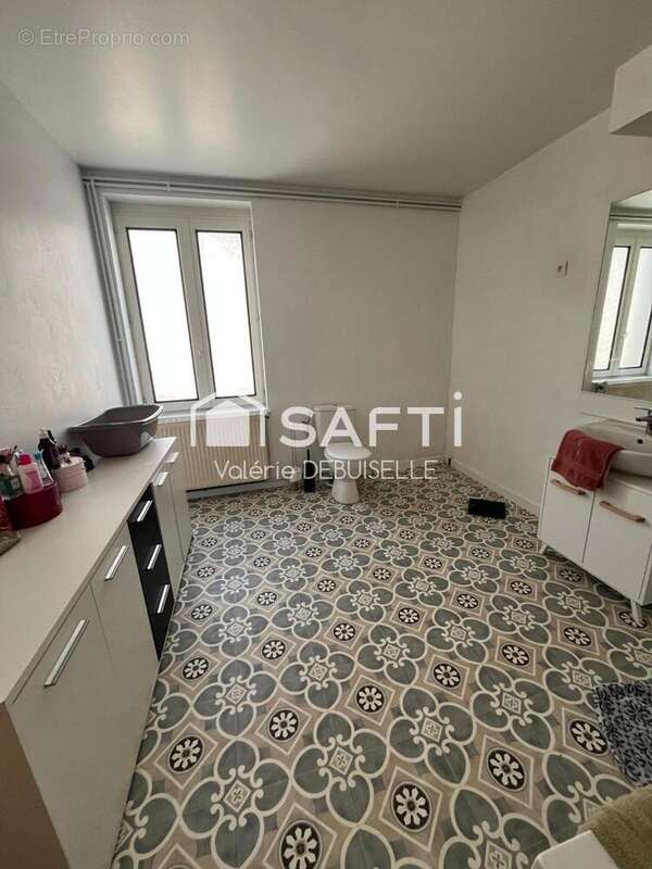 Appartement 270 m² à Barlin  - photo 3