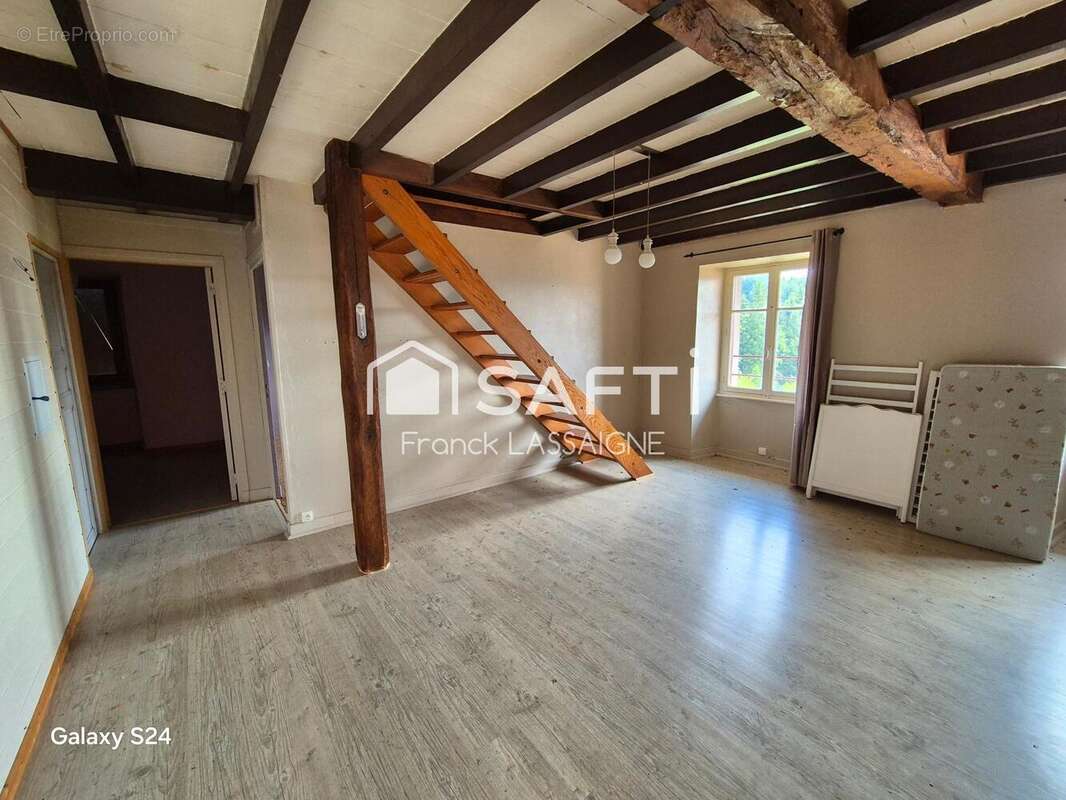 Photo 7 - Maison à JOB