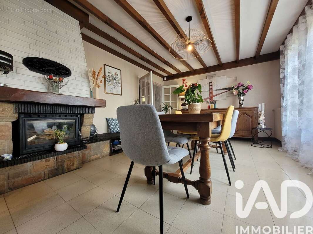 Photo 3 - Maison à HALLENCOURT
