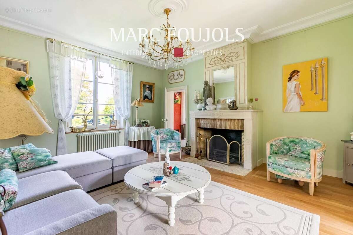 Maison à DAMMARTIN-EN-GOELE