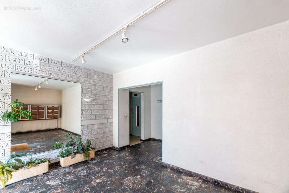 Commerce à SAINT-ETIENNE