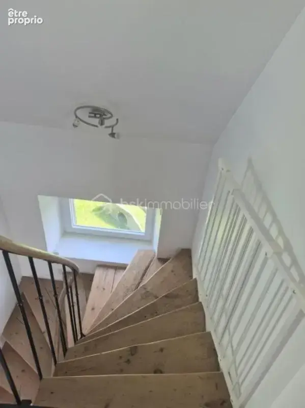 Maison en pierre – 7 pièces – 153 m² – Montfiquet - photo 4