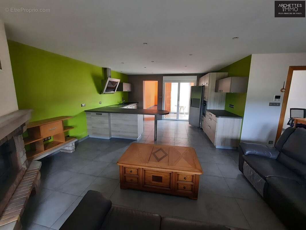 Appartement 110 m² à Arches  - photo 6