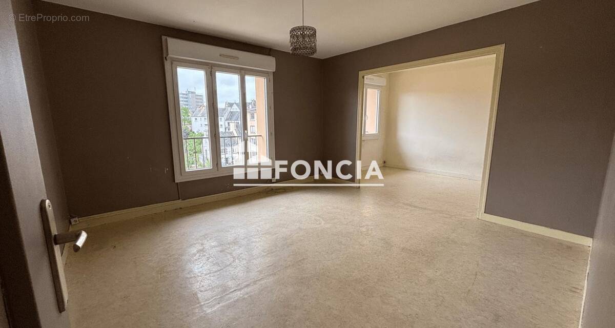 Appartement à QUIMPER
