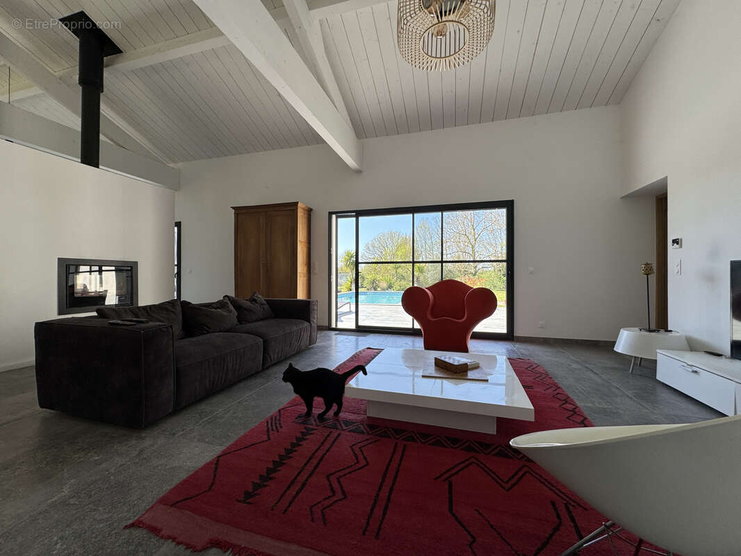 Maison à SAINT-MEDARD