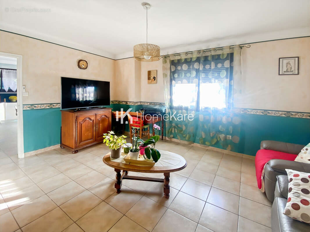 Maison à CASTELSARRASIN