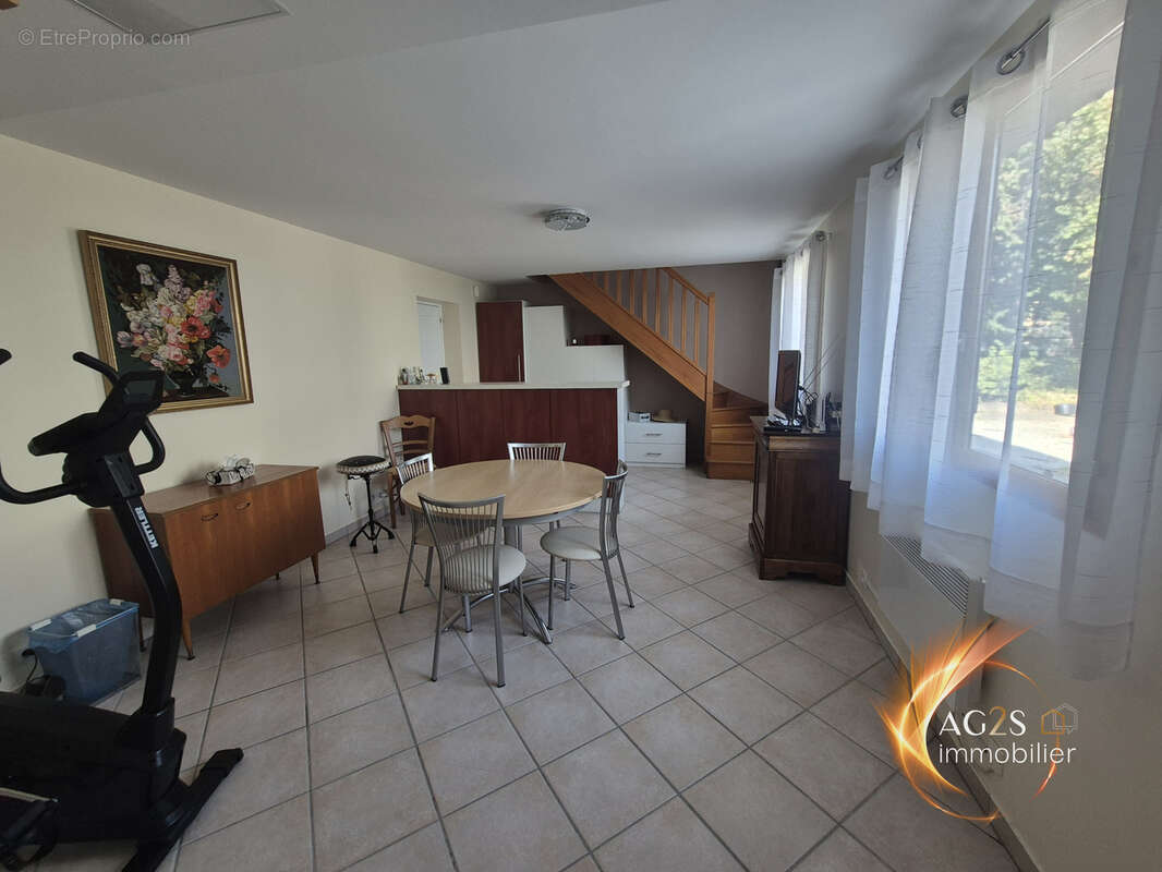 Villa en parfait état d'entretien - photo 12