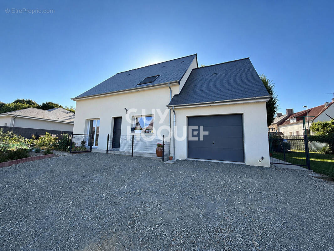 Maison à MARCEY-LES-GREVES