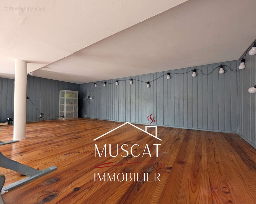 Maison à SAINT-QUENTIN-FALLAVIER