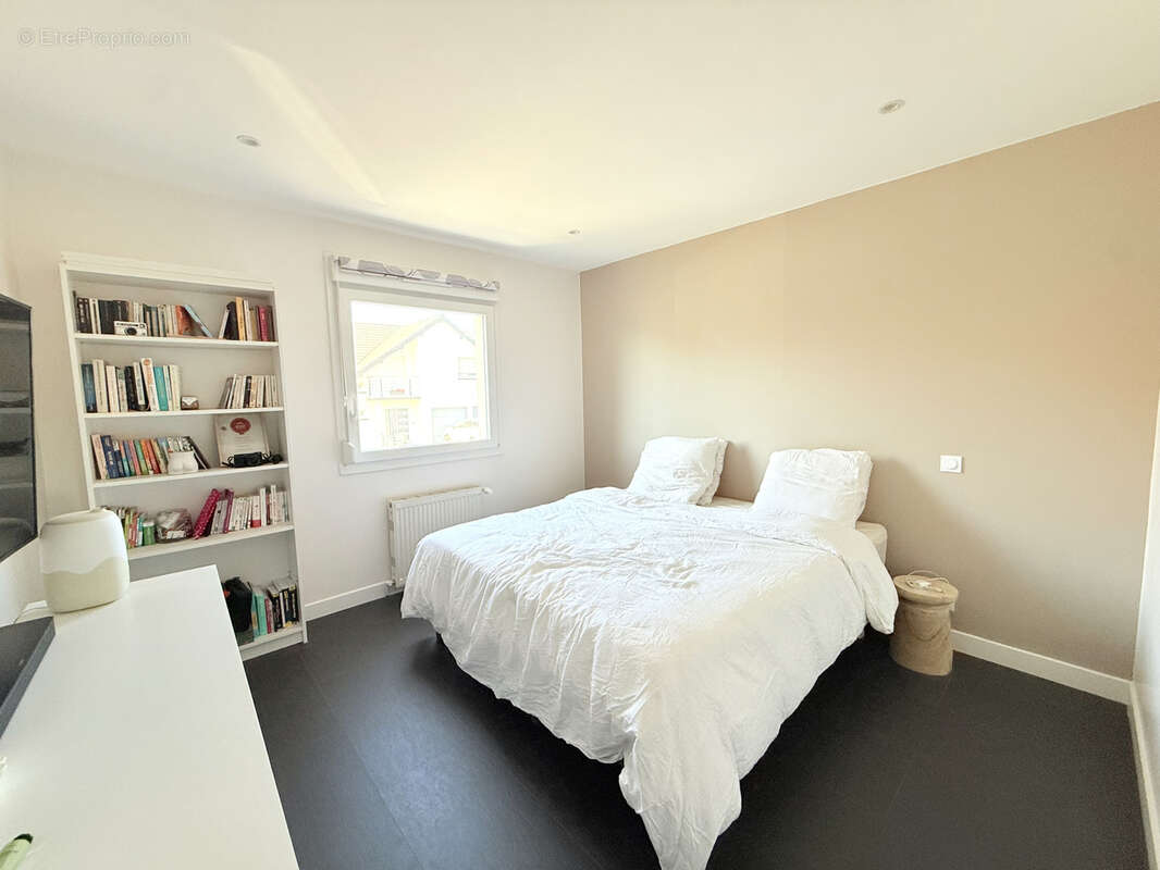 Tressange - maison individuelle de 95 m2 sur 6.30 ares - photo 6