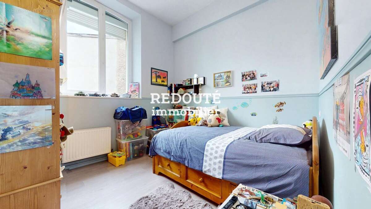 À vendre: appartement de standing type 4 -reims centre ville - photo 7