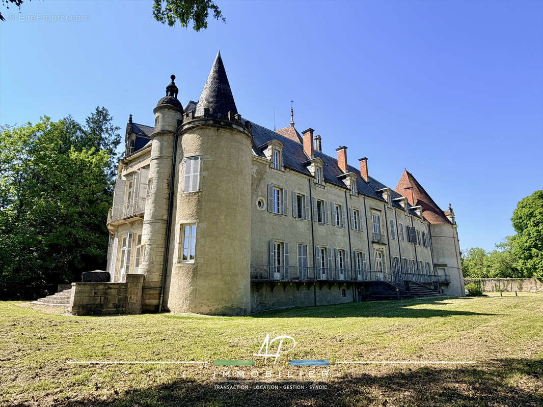 Appartement à BEIRE-LE-CHATEL