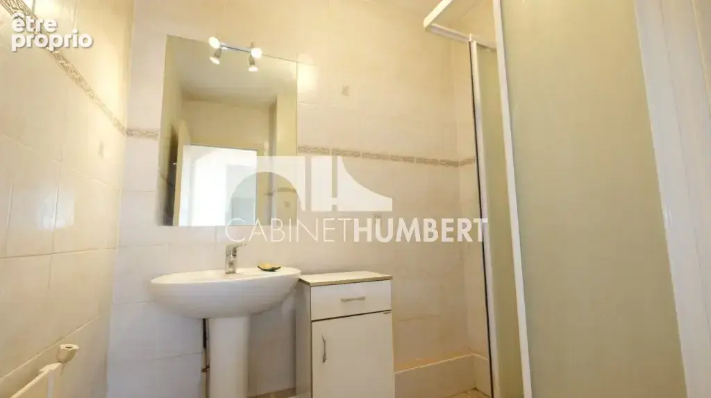 Appartement 2 pièces 50 m² à vendre à Saint-Etienne (42000) - photo 3