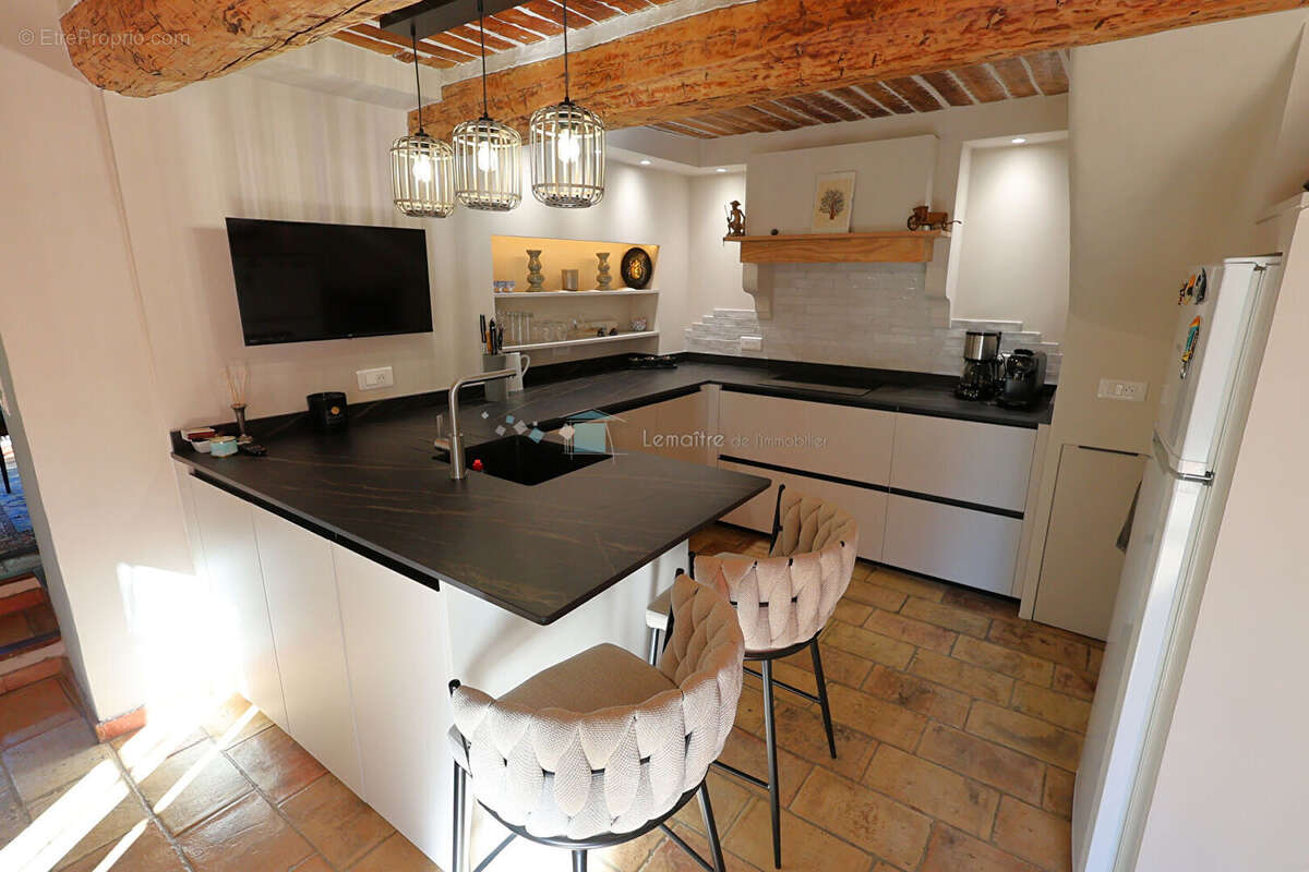 Maison à PEYMEINADE