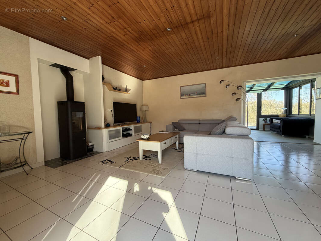 Appartement à AIZENAY