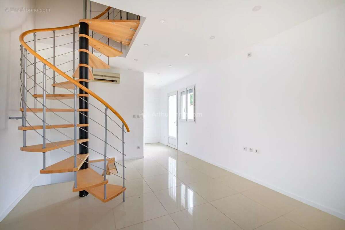 Maison à VILLEURBANNE