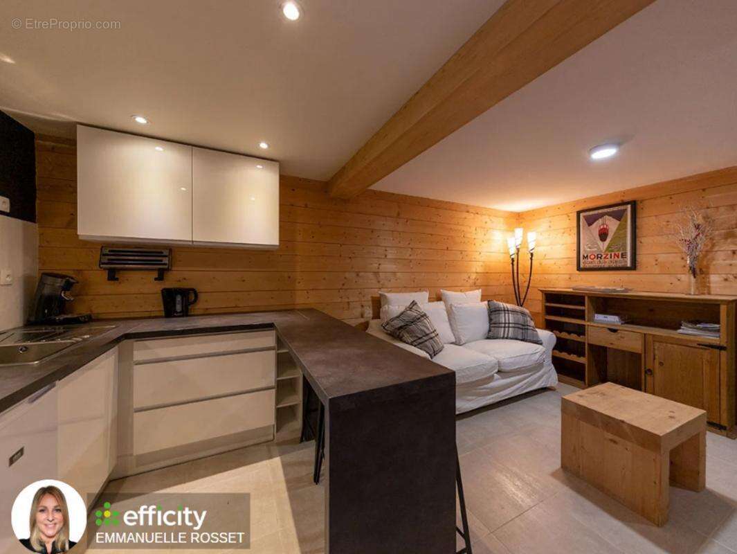 Maison à ESSERT-ROMAND