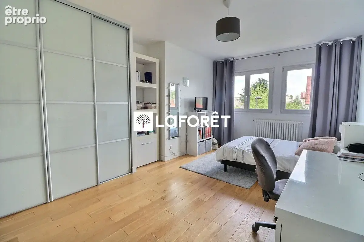 Maison Rueil-malmaison 7 pièces - 183m² - photo 10