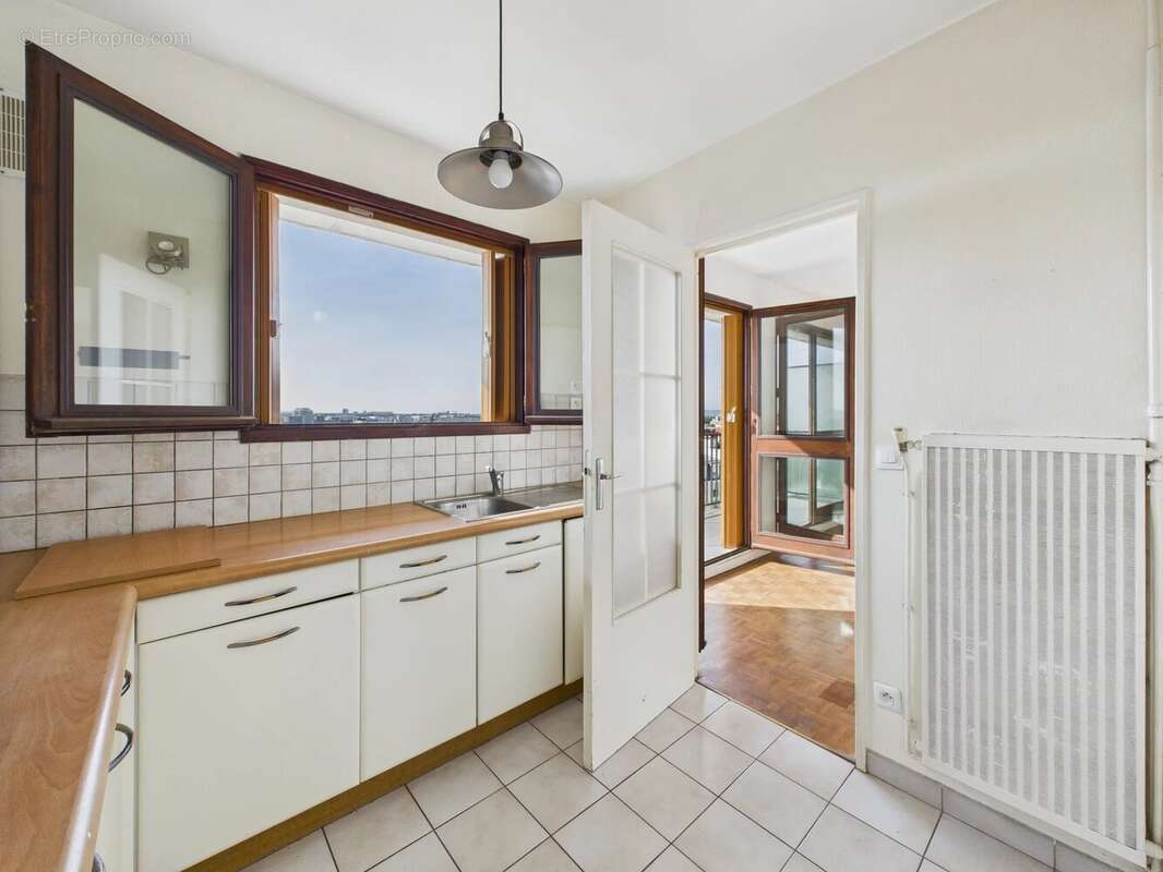 Appartement à RUEIL-MALMAISON