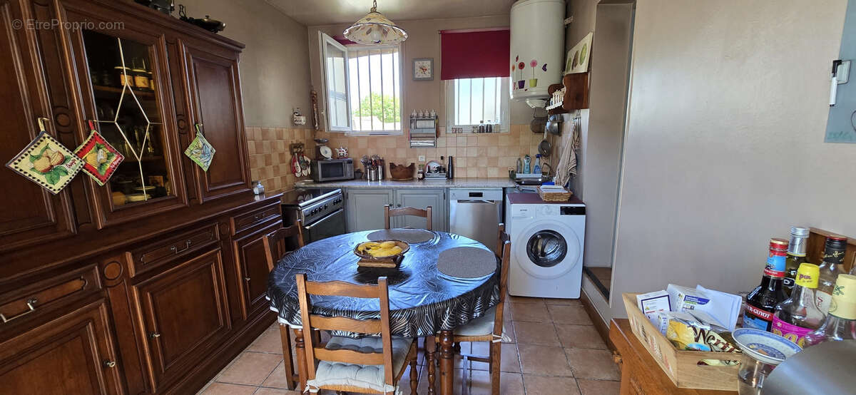 Maison à MORIERES-LES-AVIGNON