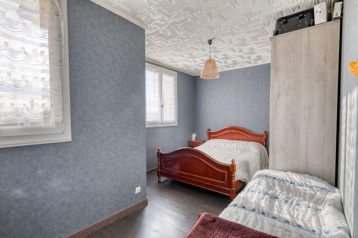 Maison à CHARVIEU-CHAVAGNEUX