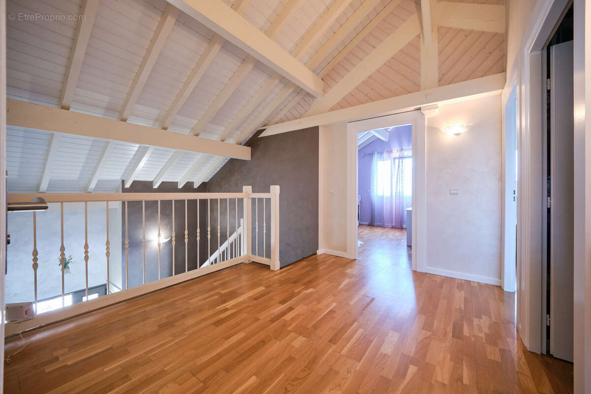 Maison à EPAGNY