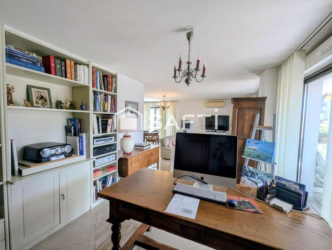 Appartement 98 m² à Saint-Raphael  - photo 6