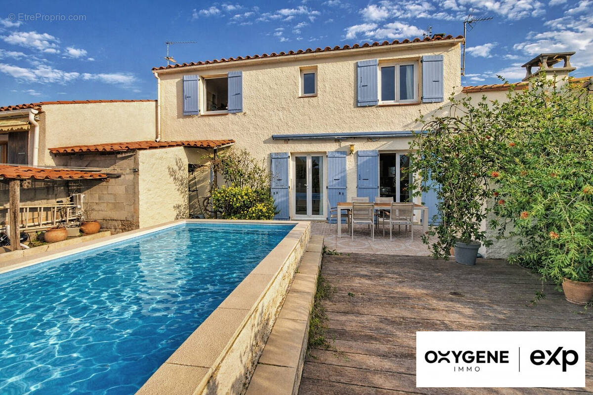 Maison à SAINT-ESTEVE