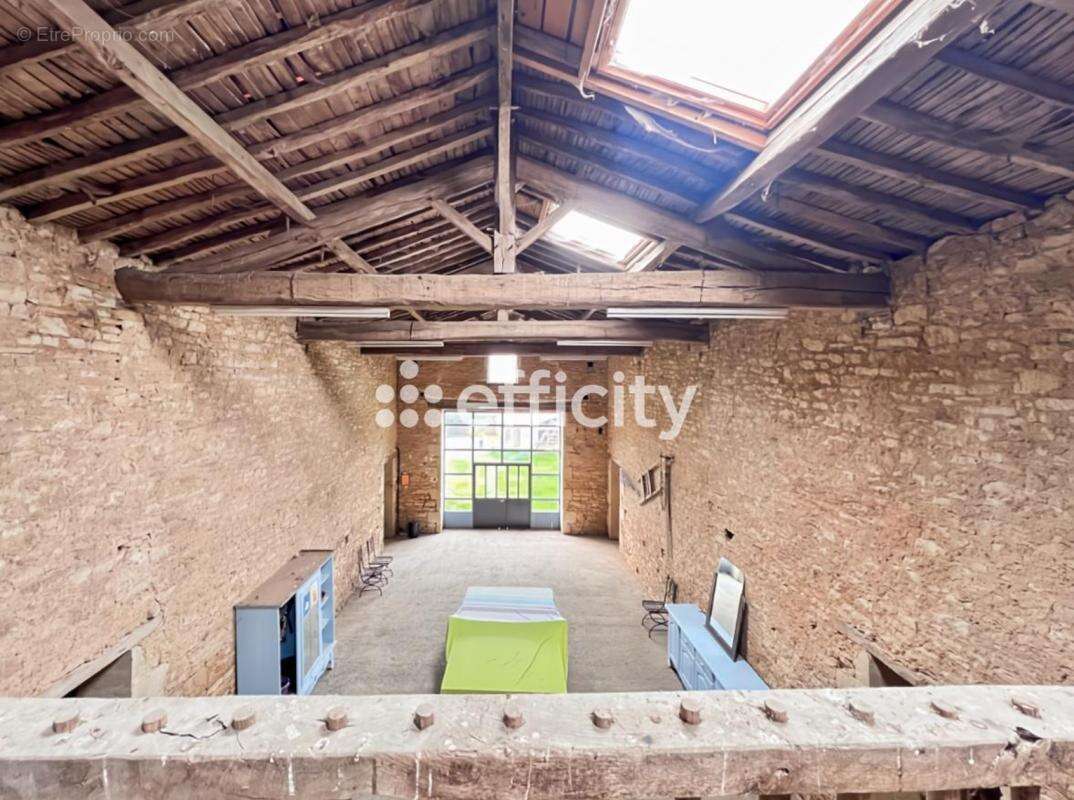 Maison à NIEUL-SUR-L&#039;AUTISE