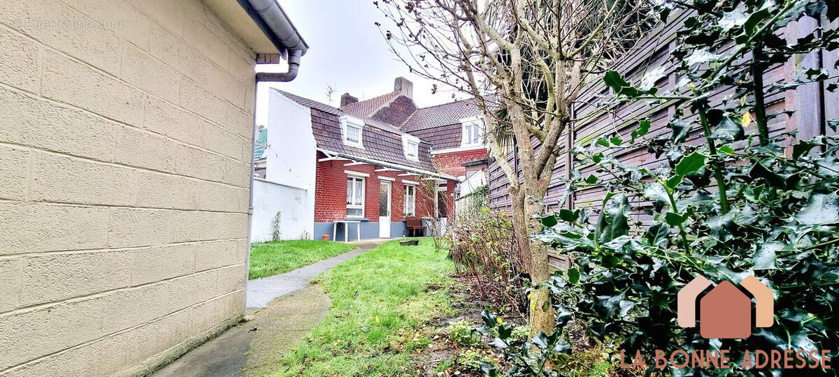 façade arrière - Maison à WATTRELOS