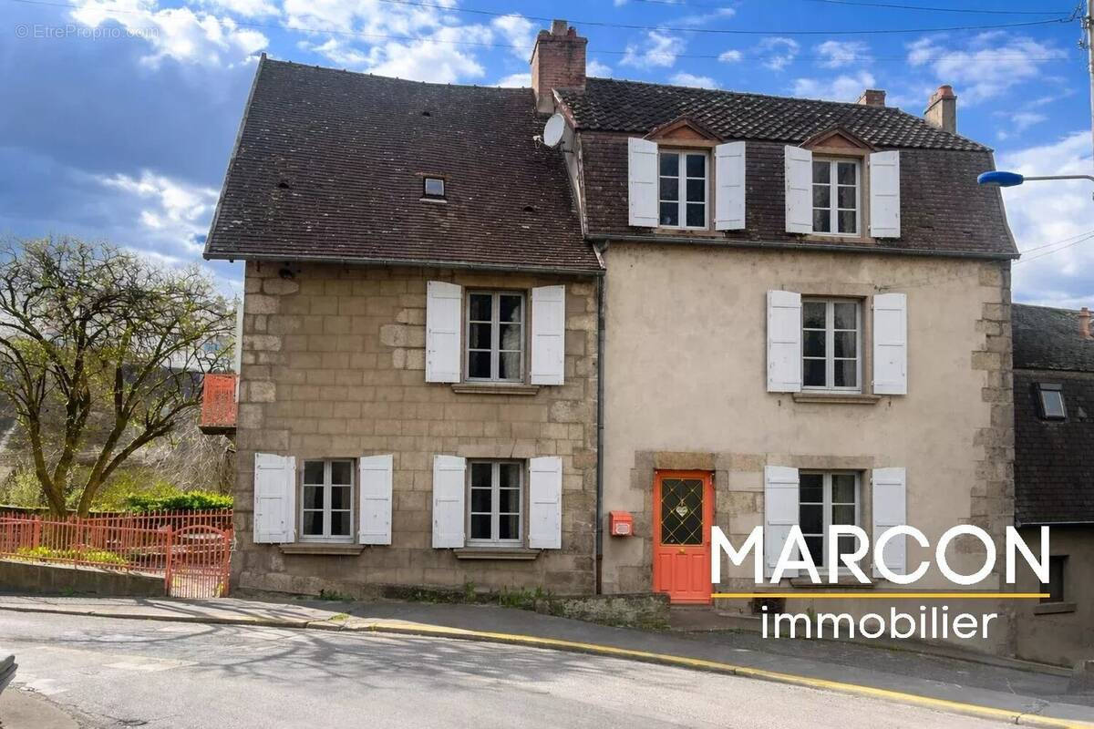 Maison à AUBUSSON