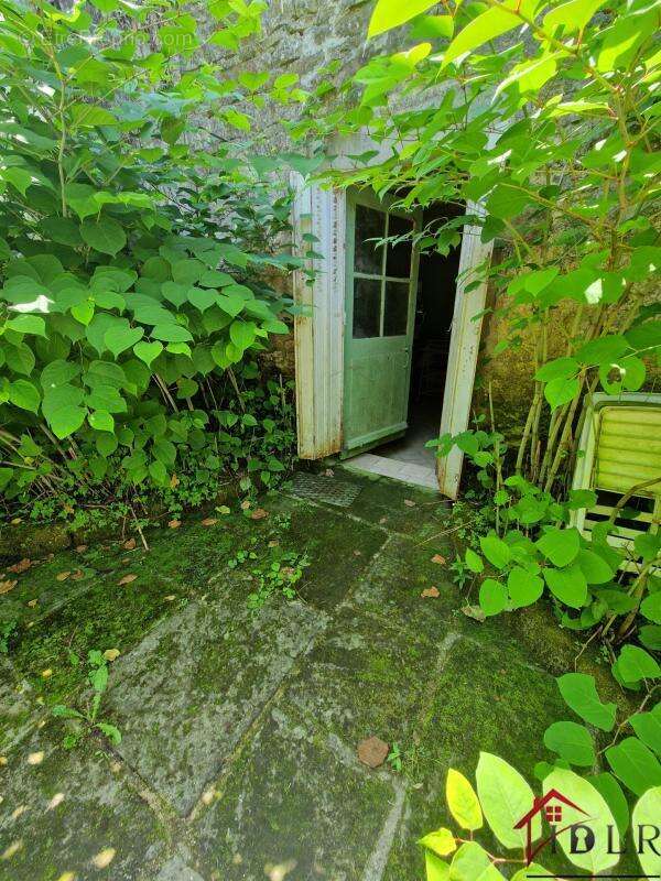 Maison à FRESNES-SUR-APANCE