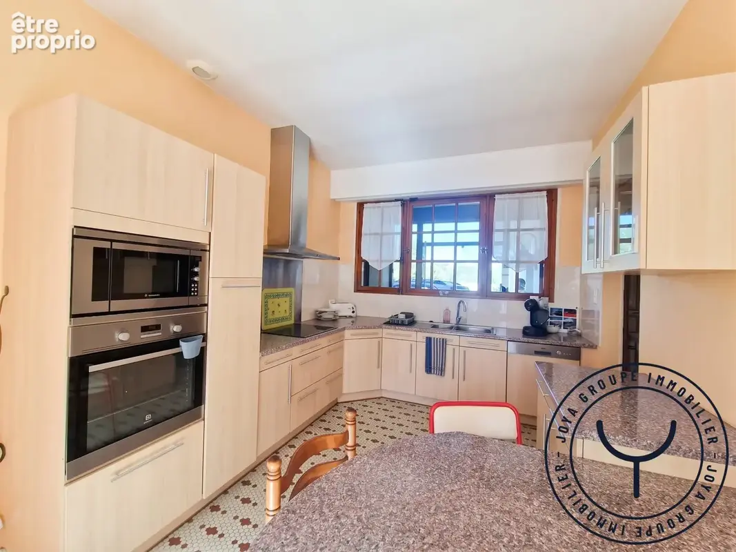 Maison 6 pièces 132 m² à vendre à Marcilly-Sur-Seine (51260) - photo 5