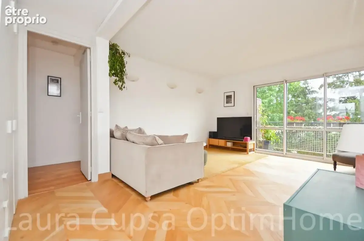 Sceaux - 8 min rer sceaux - 3p - 55,65 m² - balcon - 4e et dernier etage -  cave - parking libre dans residence fermee - possibi - photo 2