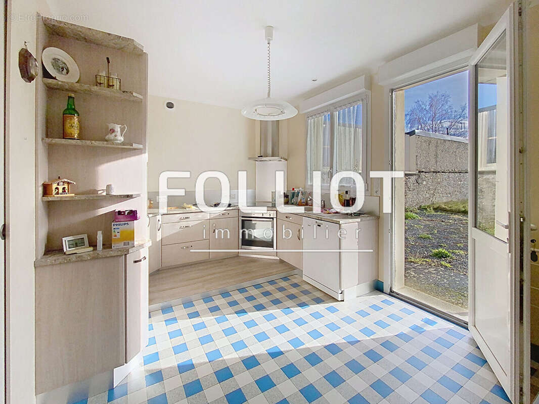 Maison à VILLERS-BOCAGE