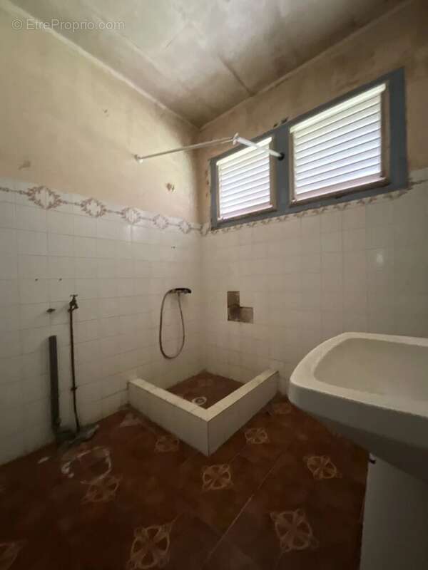 Maison à RIVIERE-SALEE