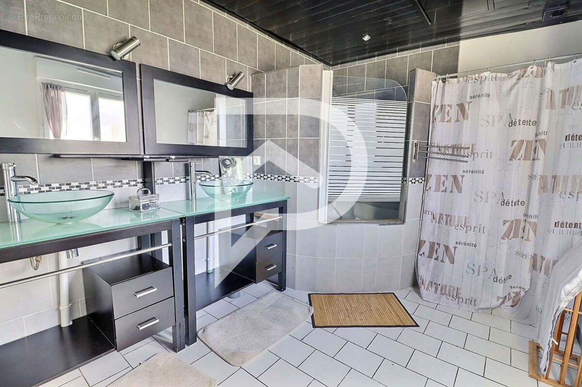 Maison à BETHENCOURT