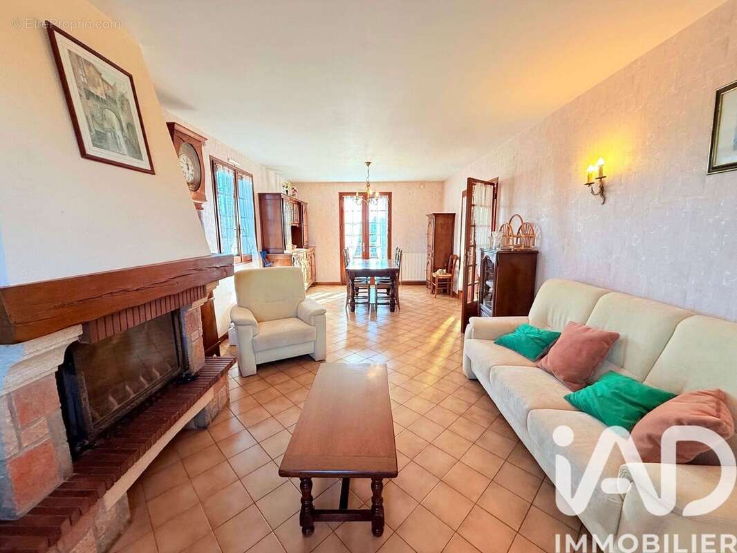 Photo 9 - Maison à AVAILLES-LIMOUZINE