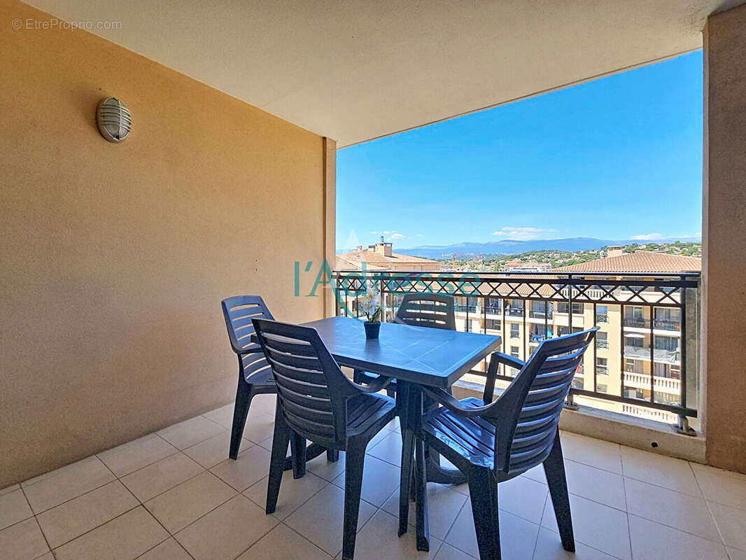 DERNIER ETAGE 2 pièces 28m2 avec Parking! - photo 9