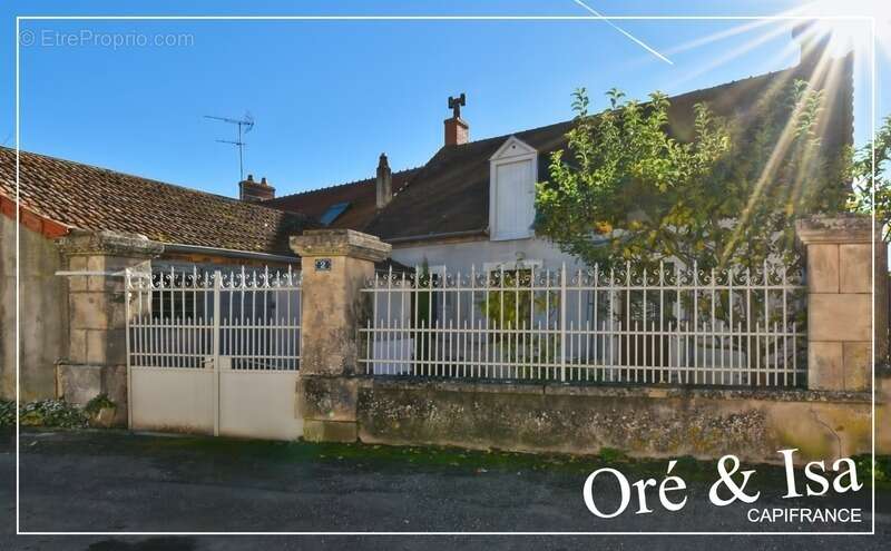 Maison à CULAN