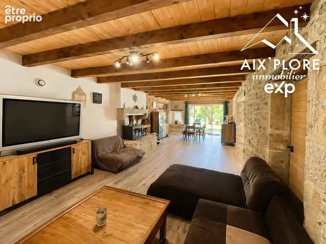 Maison 7 pièces 190 m² à vendre à Vieu-D'izenave (01430) - photo 3