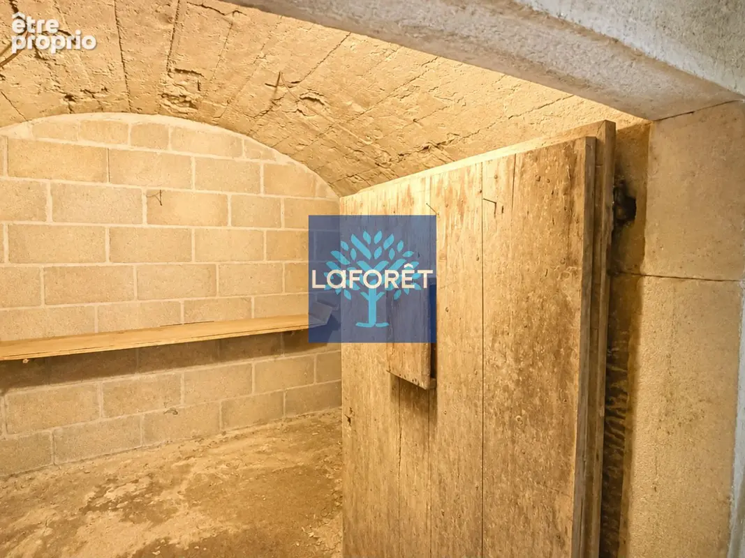 Exclusivité à SAUVAIN : Maison de charme 10 pièces au coeur du village - photo 10